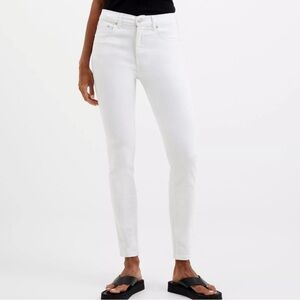 French Connection women’s White Skinny Jeans Size 2